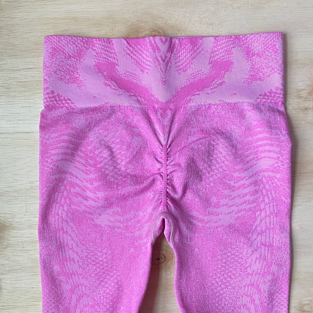 ADAPT ANIMAL X WHITNEY SEAMLESS LEGGINGS - Picture 9 of 13